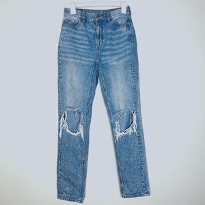 American Eagle Mom Jeans Ripped 0 Regular Length